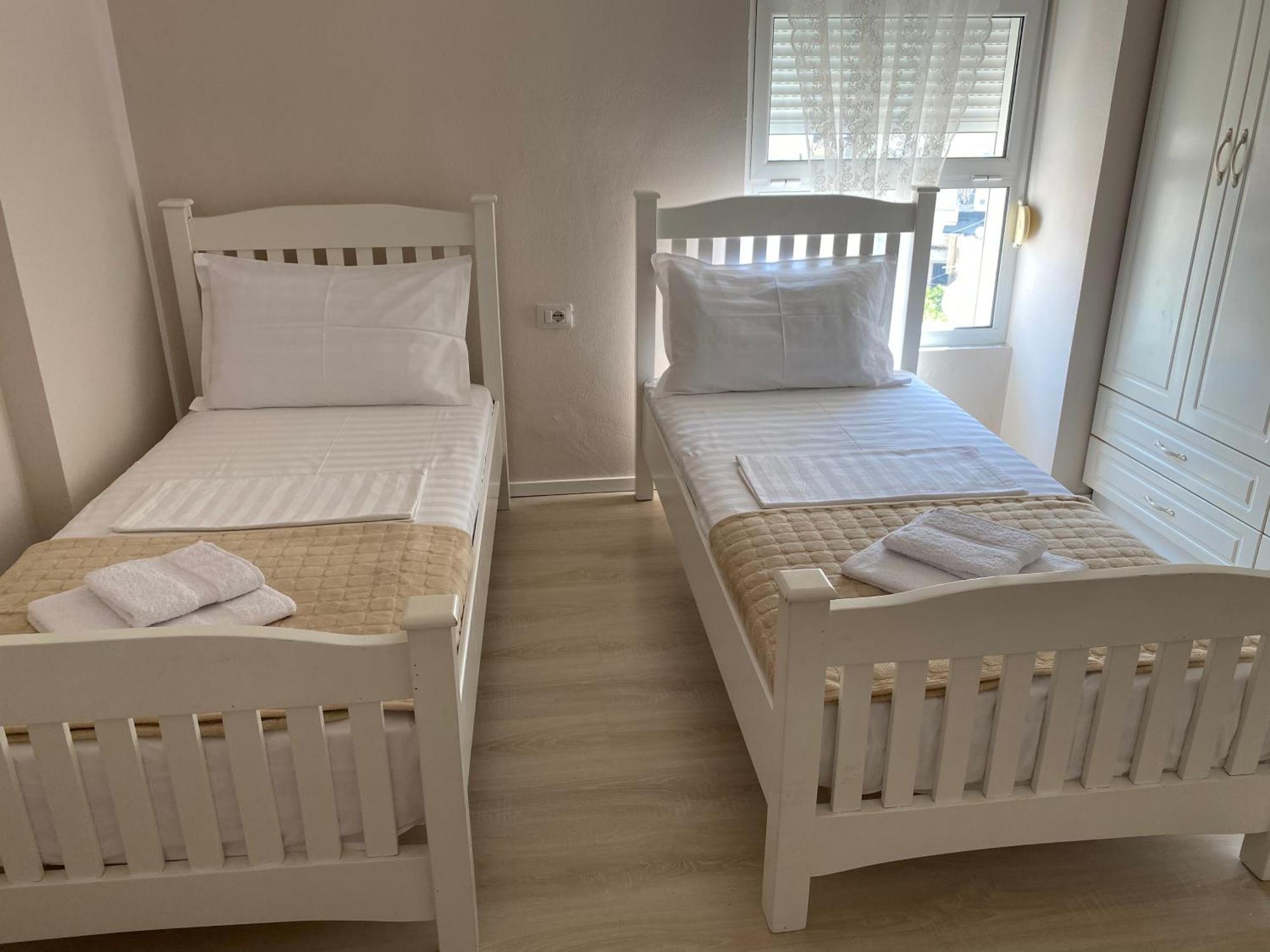 Amarilis Luxury Apartments Sarandë Exterior foto