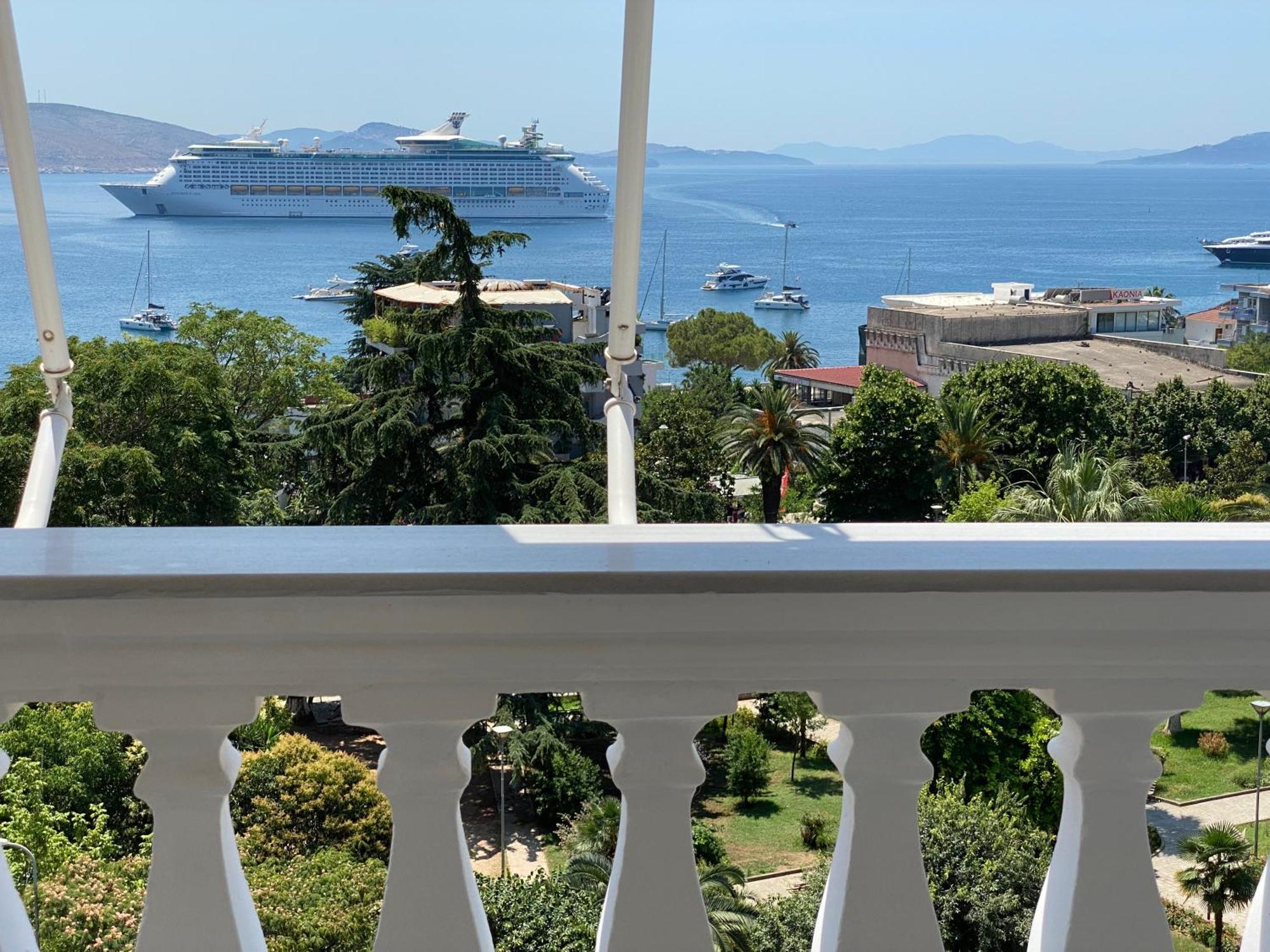 Amarilis Luxury Apartments Sarandë Exterior foto